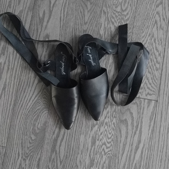 Beautiful genuine leather shoes by free people - Picture 11 of 12